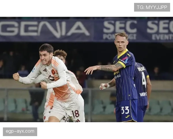 足球明星私下聚会曝光，友情与竞争交织引关注