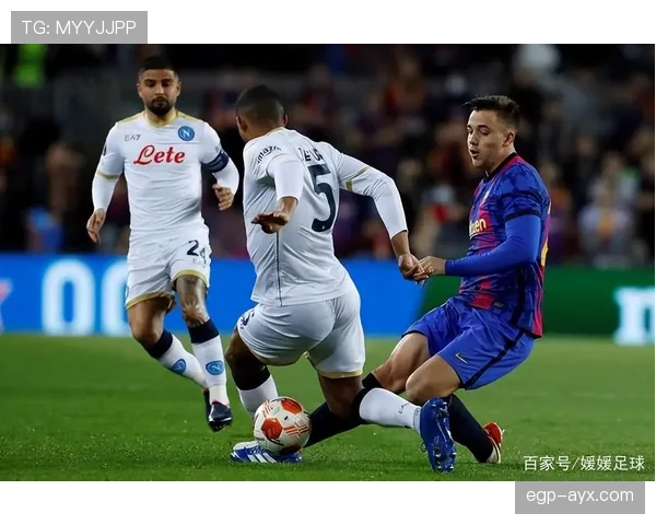 瓦伦西亚启用全新逼抢体系,防守表现显著提升 瓦伦西亚启用全新逼抢体系,防守表现显著提升