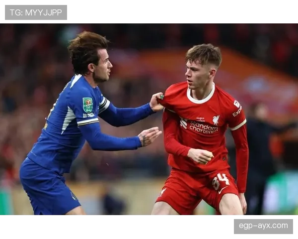 拜仁慕尼黑关键战崩盘，问题显现对竞争格局带来影响